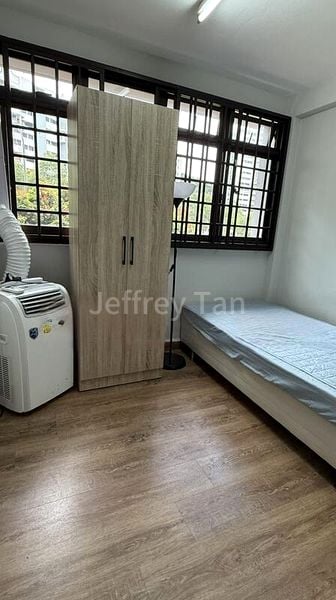 Common Room (HDB) for Rent in  3 Queen's Road - Image 7