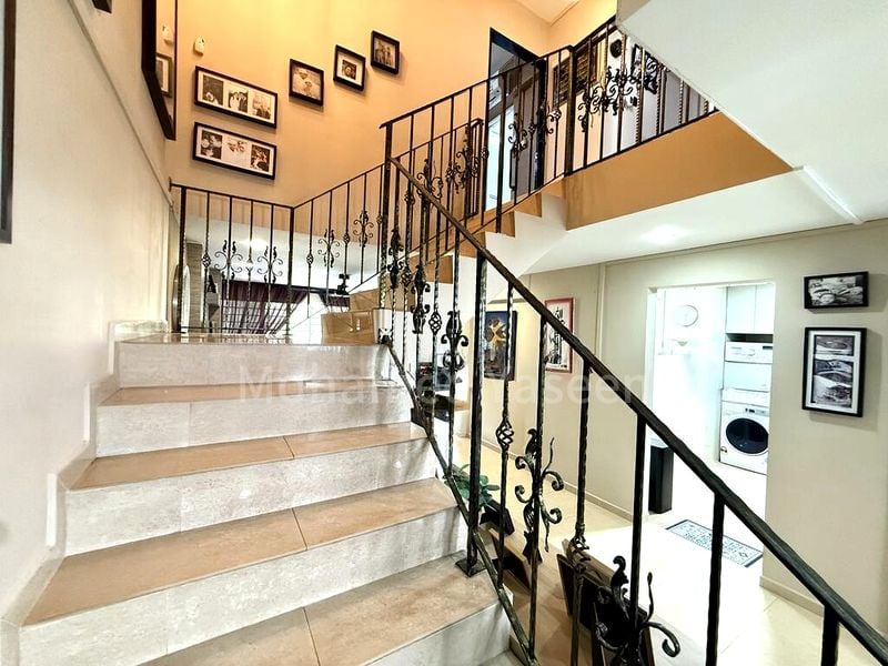 Maisonette HDB for Sale in  860 Tampines Avenue 5 - Image 6