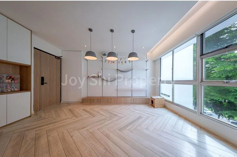 4 Room (4I) HDB for Sale in  53 Commonwealth Drive - Image 5