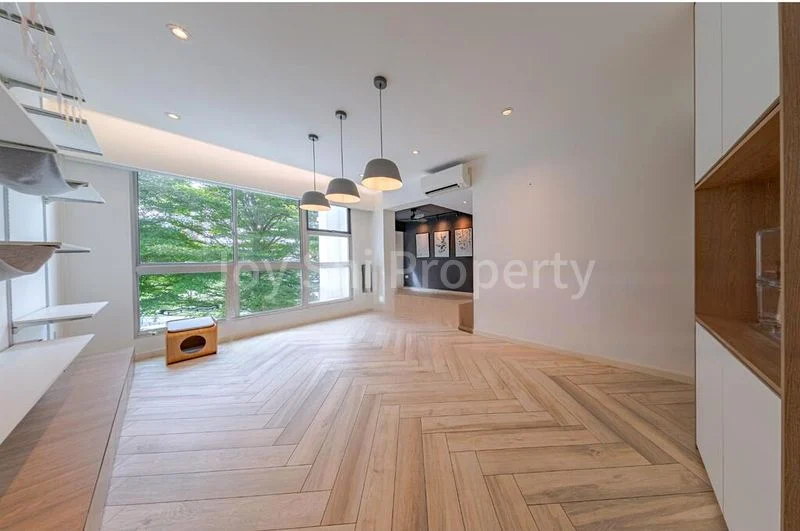 4 Room (4I) HDB for Sale in  53 Commonwealth Drive - Image 2