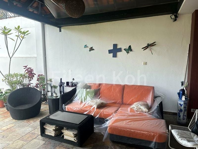 5 Bed Semi-Detached House (Landed) for Sale in  Springleaf Garden Estate - Image 2