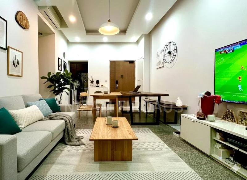 4 Room (4A) HDB for Sale in  118A Alkaff Crescent - Image 2