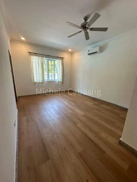 5 Bed Bungalow (Landed) for Sale in  Lewis Road - Image 12