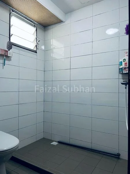 4 Room (4A) HDB for Sale in  450C Bukit Batok West Avenue 6 - Image 7