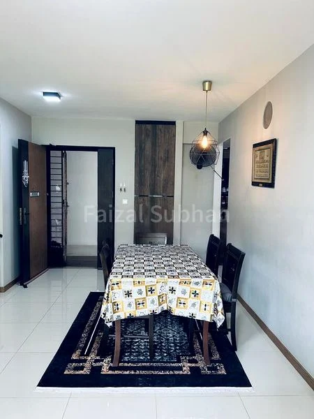 4 Room (4A) HDB for Sale in  450C Bukit Batok West Avenue 6 - Image 2