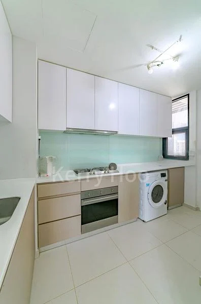 4 Bed Condo for Rent in  The Trilinq - Image 5