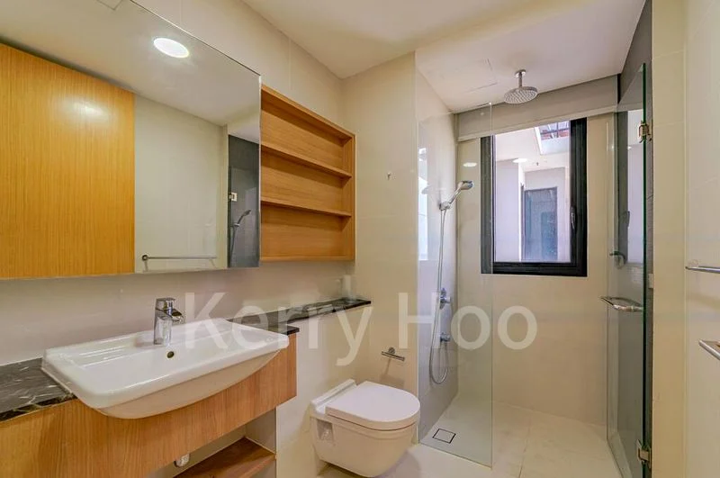 4 Bed Condo for Rent in  The Trilinq - Image 8