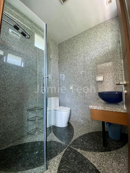 Room (Landed) for Rent in Poh Huat Road - Image 15