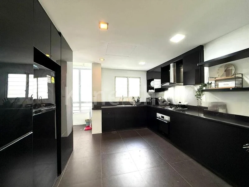 Room (Condo) for Rent in The Atria At Meyer - Image 6