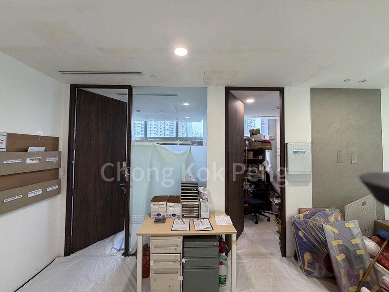 Office for Rent: City Square Mall - Image 2