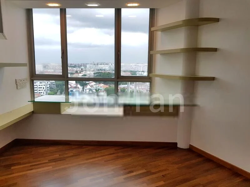 3 Bed Condo for Rent in  Kovan Melody - Image 13