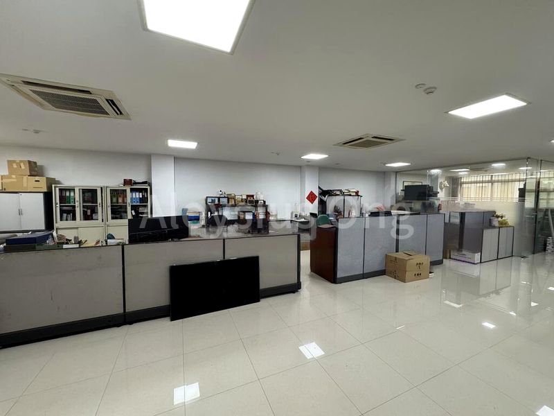 Light Industrial (B1) for Rent: Tannery Lane - Image 6