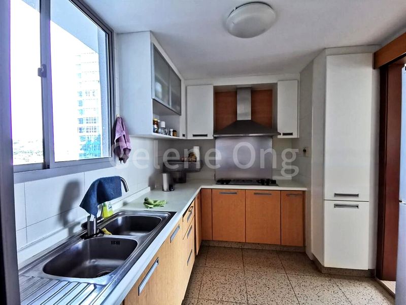 3 Bed Condo for Rent in  Blue Horizon - Image 6