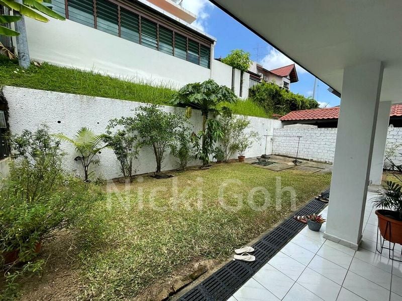 3 Bed Semi-Detached House (Landed) for Rent in  Toh Estate - Image 4