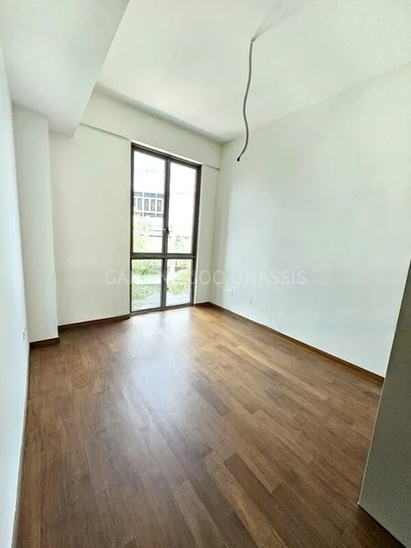1 Bed Condo for Sale in  Holland Grove Road - Image 10
