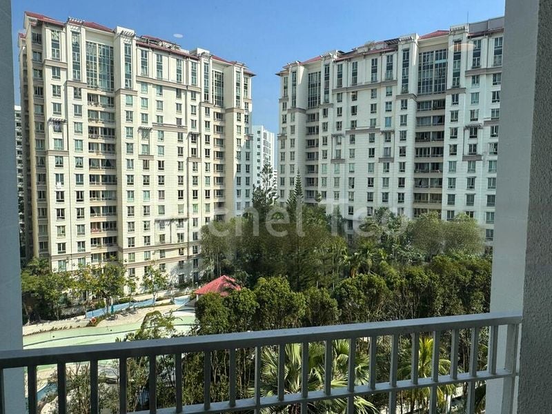 3 Bed Condo for Rent in  Yishun Sapphire - Image 9