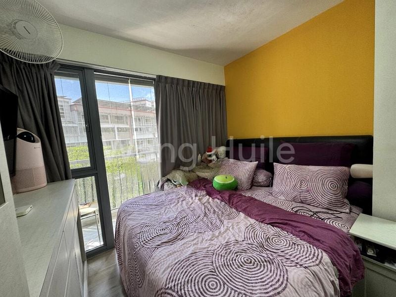 Premium HDB for Sale in  530C Pasir Ris Drive 1 - Image 1