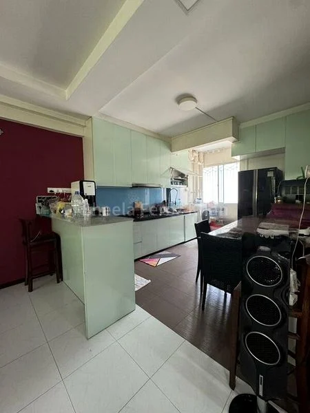 4 Room (4A) HDB for Sale in  347 Tampines Street 33 - Image 5