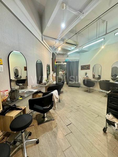 Thomson V Two: Retail Shop for Sale - Image 2