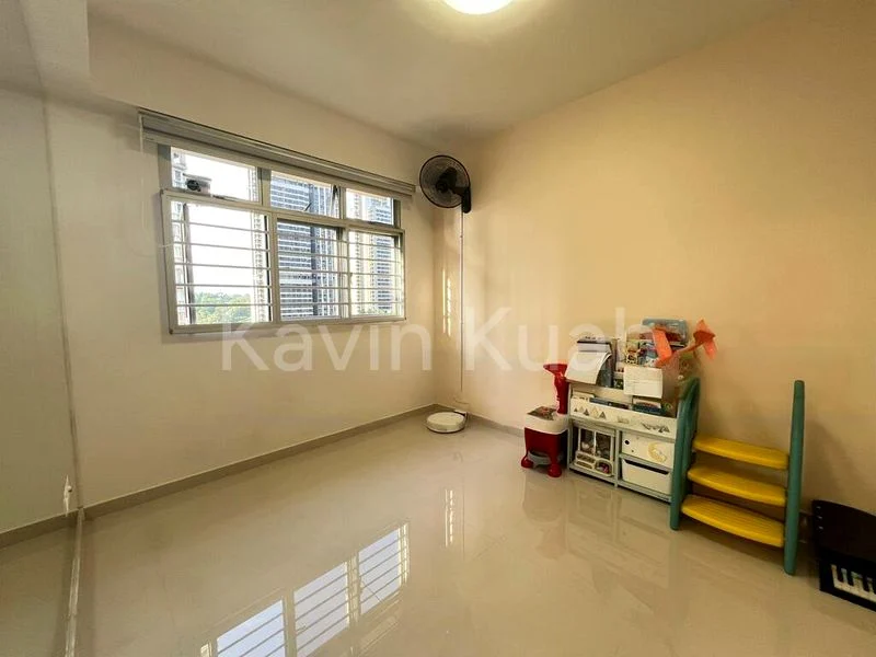 4 Room (4A) HDB for Sale in  79 Dawson Road - Image 5