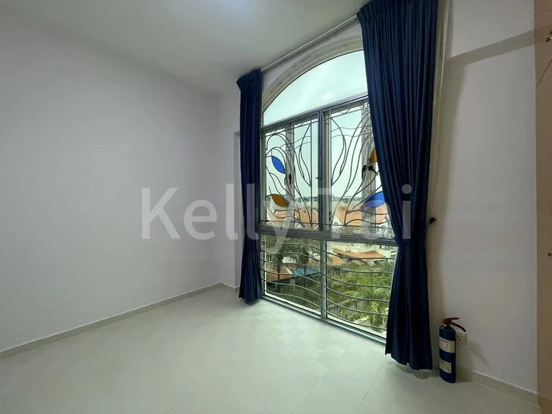 3 Bed Condo for Rent in  Estella Gardens - Image 4