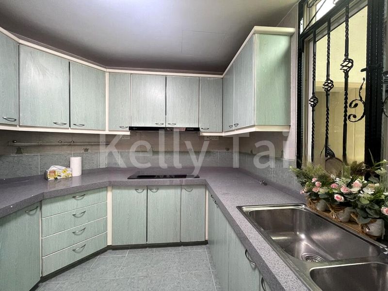 3 Bed Condo for Rent in  Estella Gardens - Image 5