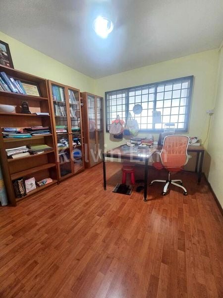 3 Room (3A) HDB for Sale in  316 Woodlands Street 31 - Image 5