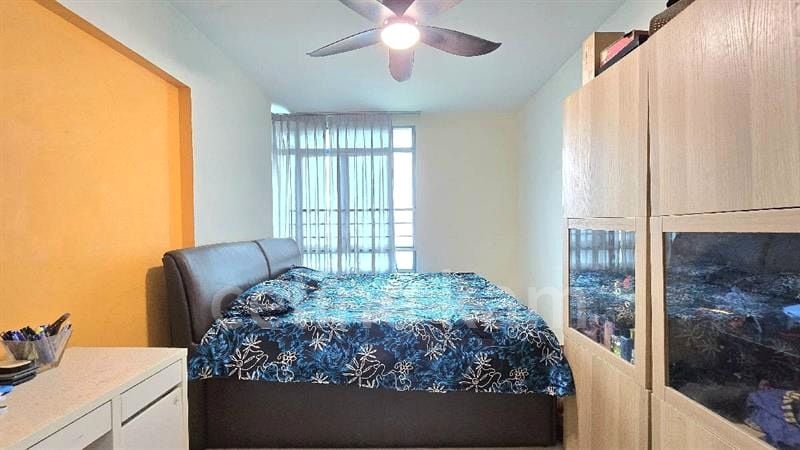 Executive HDB for Sale in 192 Punggol Central - Image 5