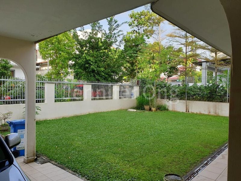 5 Bed Semi-Detached House (Landed) for Sale in Golden Rise Estate - Image 3