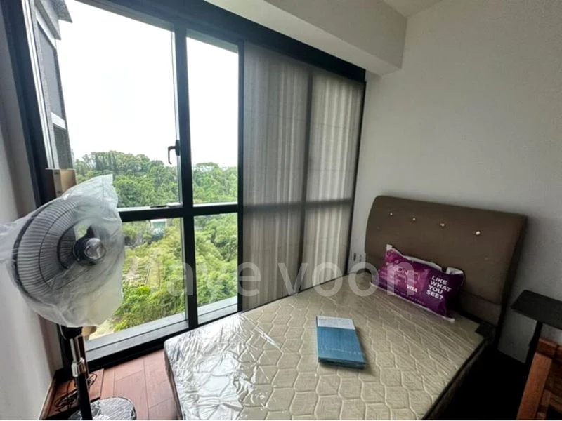 Common Room (Condo) for Rent in  Normanton Park - Image 17
