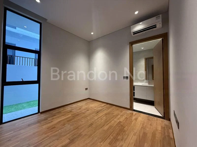 5 Bed Semi-Detached House (Landed) for Sale in East Coast Hill - Image 1