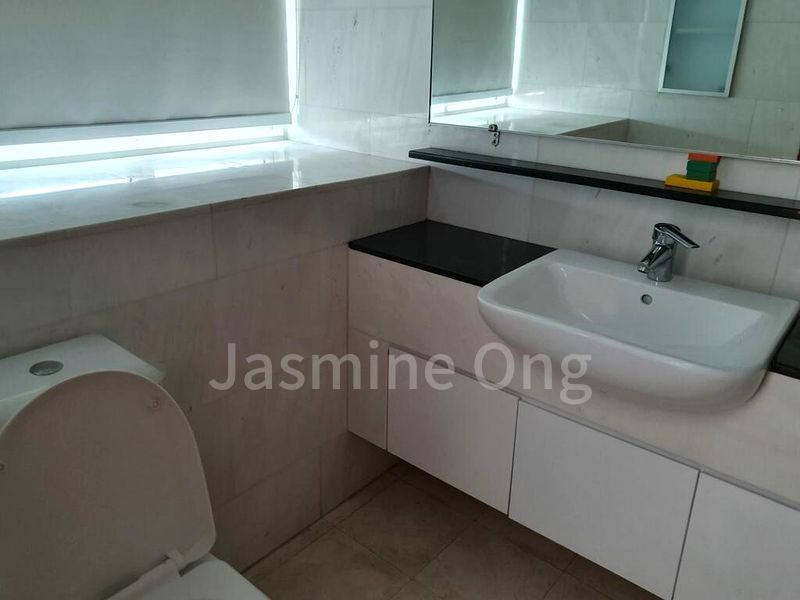 1 Bed Condo for Rent in Cote D'azur - Image 7