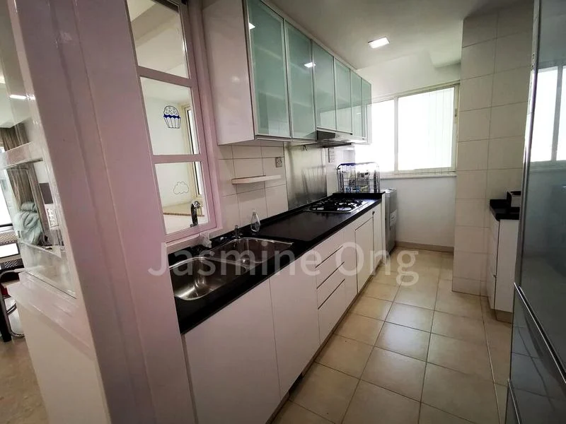 1 Bed Condo for Rent in Cote D'azur - Image 11