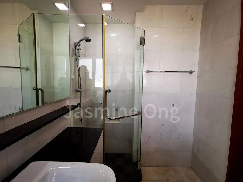 1 Bed Condo for Rent in Cote D'azur - Image 8