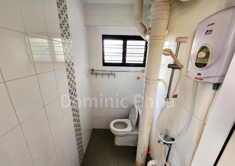 4 Room (4A) HDB for Sale in  634 Yishun Street 61 - Image 2
