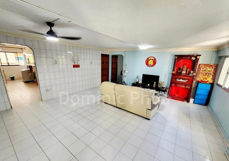 4 Room (4A) HDB for Sale in  634 Yishun Street 61 - Image 1