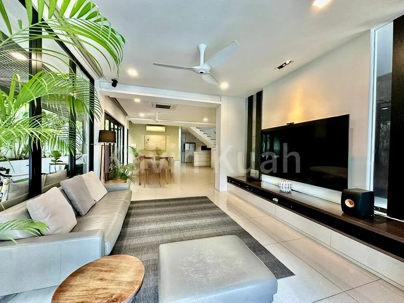 5 Bed Semi-Detached House (Landed) for Sale in  Bedokville - Image 1