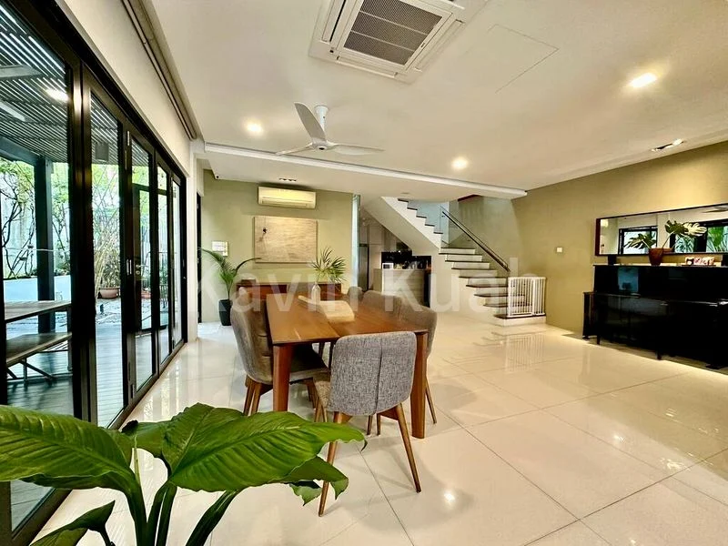 5 Bed Semi-Detached House (Landed) for Sale in  Bedokville - Image 2