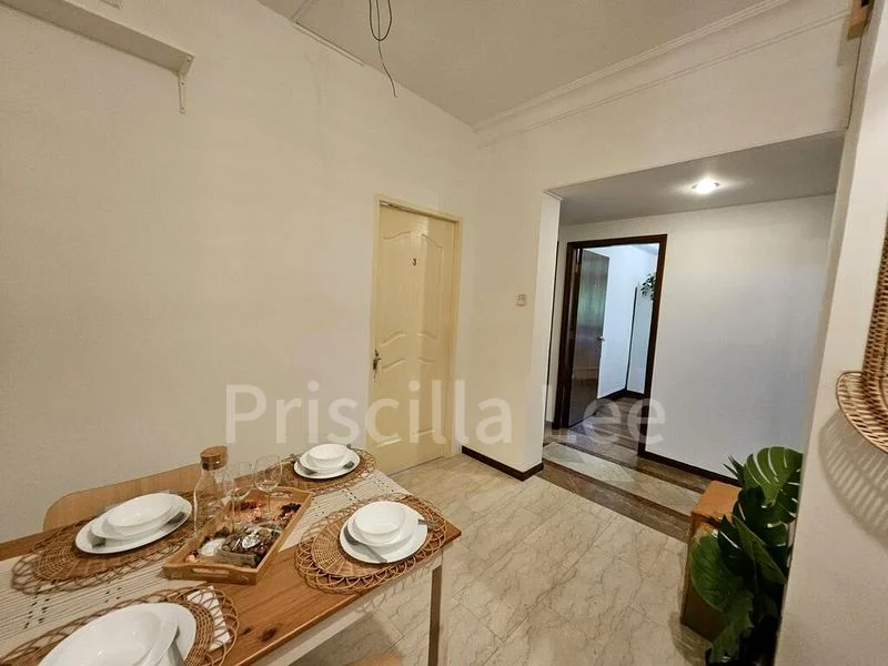 Room (Condo) for Rent in Harbourlights - Image 5