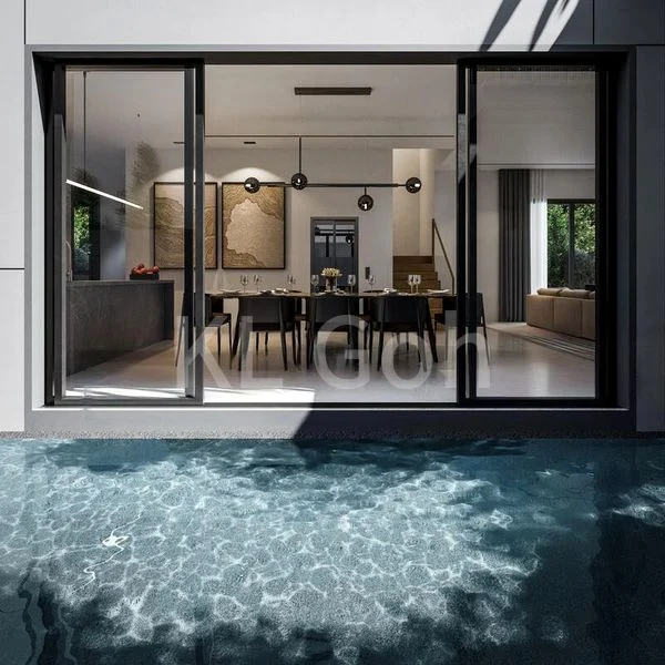 6 Bed Semi-Detached House (Landed) for Sale in  East Palm - Image 5