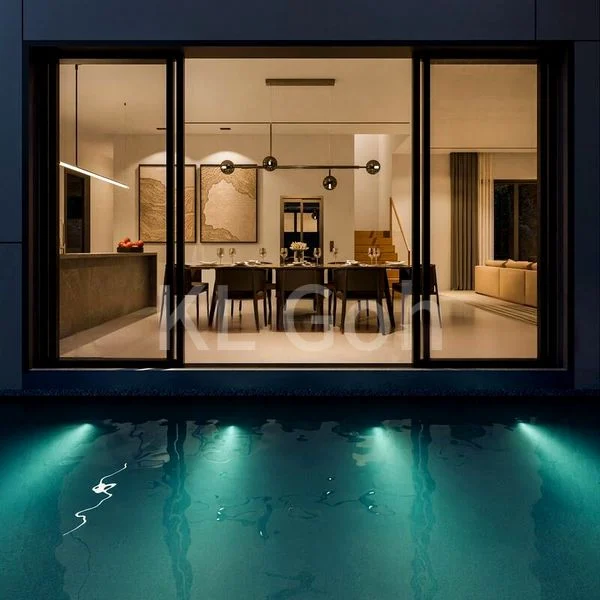 6 Bed Semi-Detached House (Landed) for Sale in  East Palm - Image 4