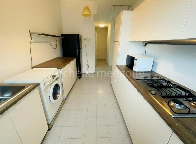 3 Bed Apartment (Condo) for Rent in  336 River Valley - Image 3