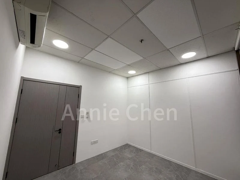 Light Industrial (B1) for Rent: Sindo Industrial Building - Image 1
