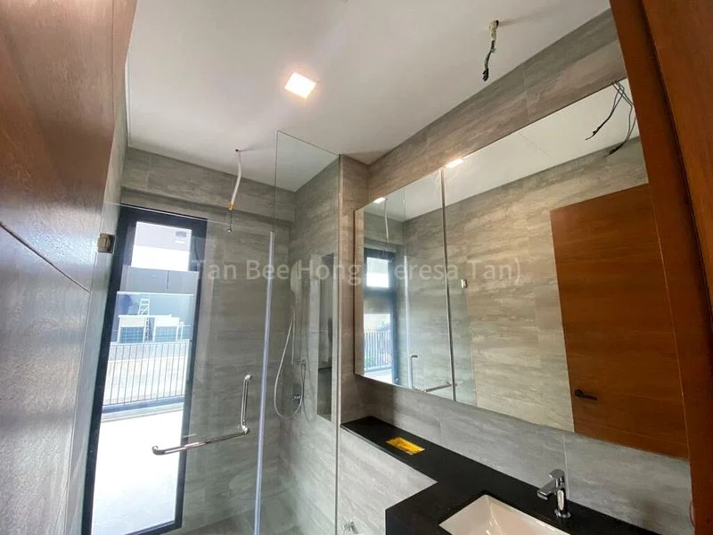 4 Bed Terraced House (Landed) for Sale in  Mount Rosie Villas - Image 10