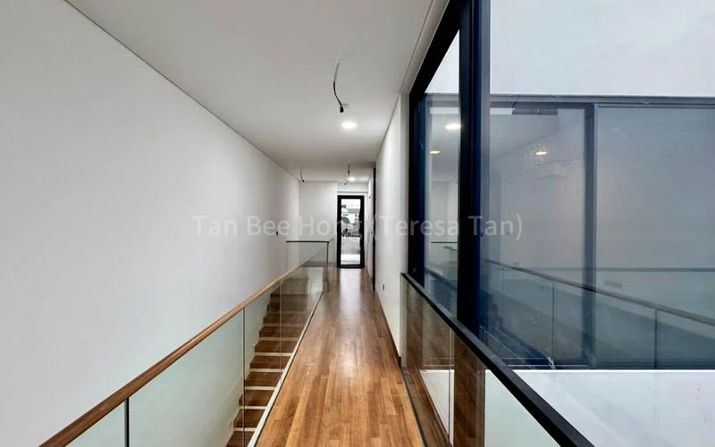 4 Bed Terraced House (Landed) for Sale in  Mount Rosie Villas - Image 2