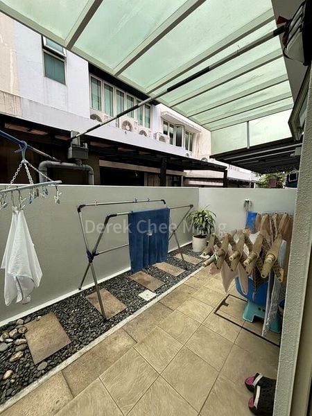 5 Bed Terraced House (Landed) for Sale in  Seletar Hills Estate - Image 8