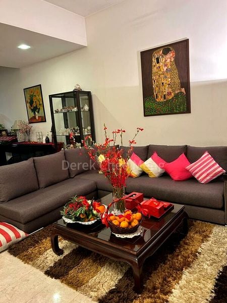 5 Bed Terraced House (Landed) for Sale in  Seletar Hills Estate - Image 1