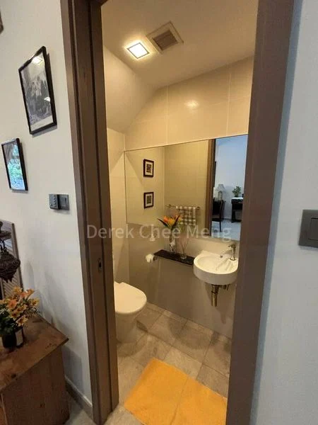 5 Bed Terraced House (Landed) for Sale in  Seletar Hills Estate - Image 6