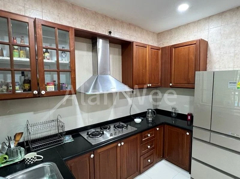 Master Room (Landed) for Rent in Lakeside Grove - Image 1