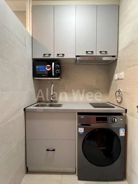 Master Room (Landed) for Rent in Lakeside Grove - Image 8